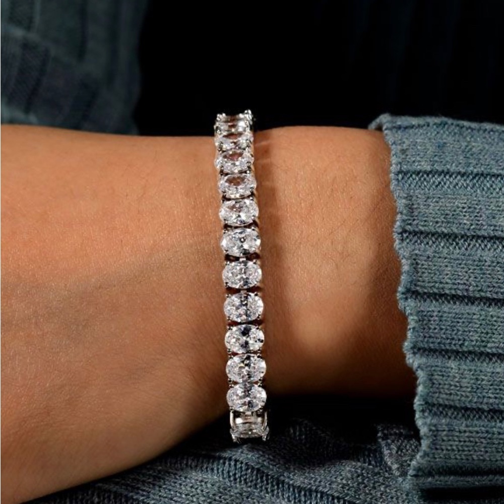 Italo Classic Oval Cut Tennis Bracelet
